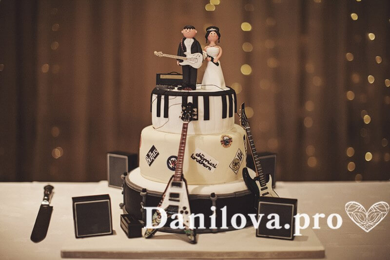 свадьбы в стиле рок торт